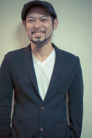 profile-takashiMaekawa